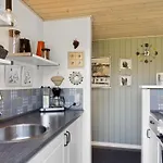 Ond - 600m From The Sea By Interhome