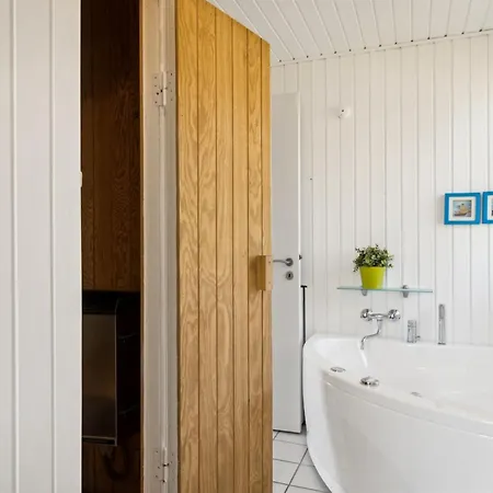 Holiday home Ond - 600m From The Sea By Interhome Ebeltoft